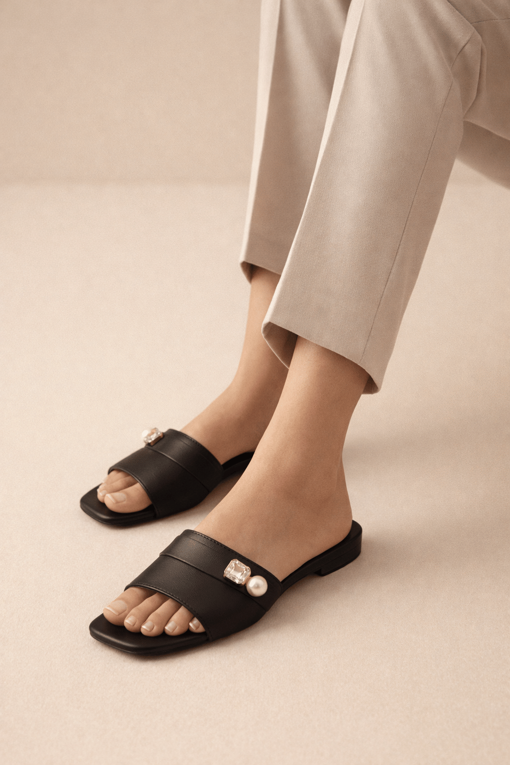 Classic Double-Button Flat Slides Black